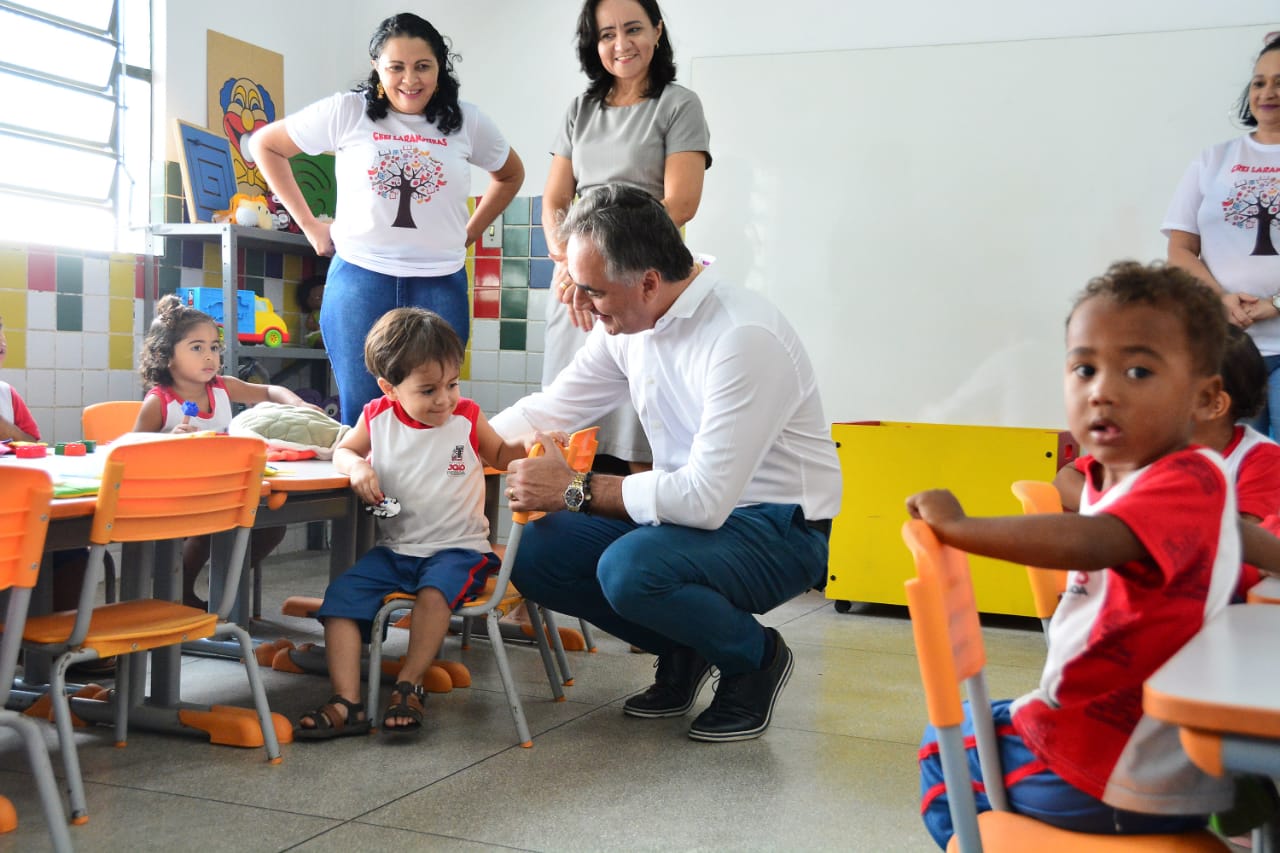 Luciano Cartaxo entrega 66ª creche em novo padrão e avança