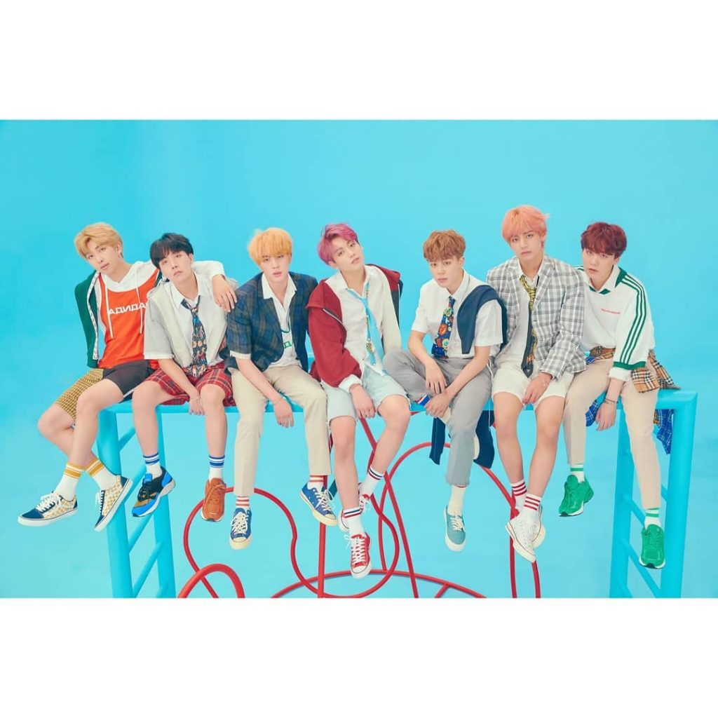 Coreanos do BTS vão ao topo da Billboard Hot 100 com 'Life