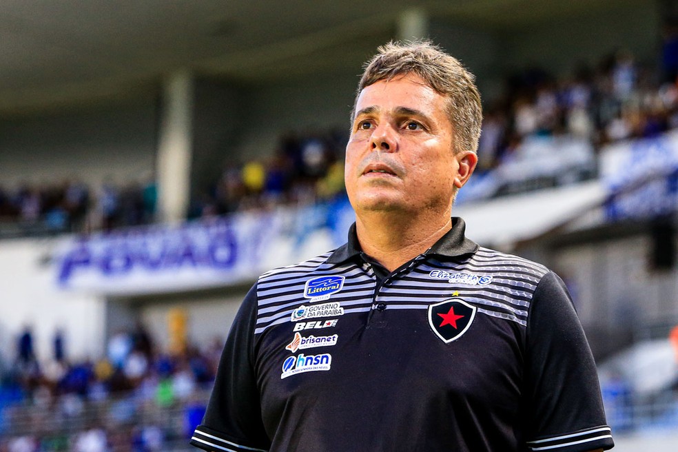 Botafogo-PB não renova e Evaristo Piza deixa o clube - WSCOM
